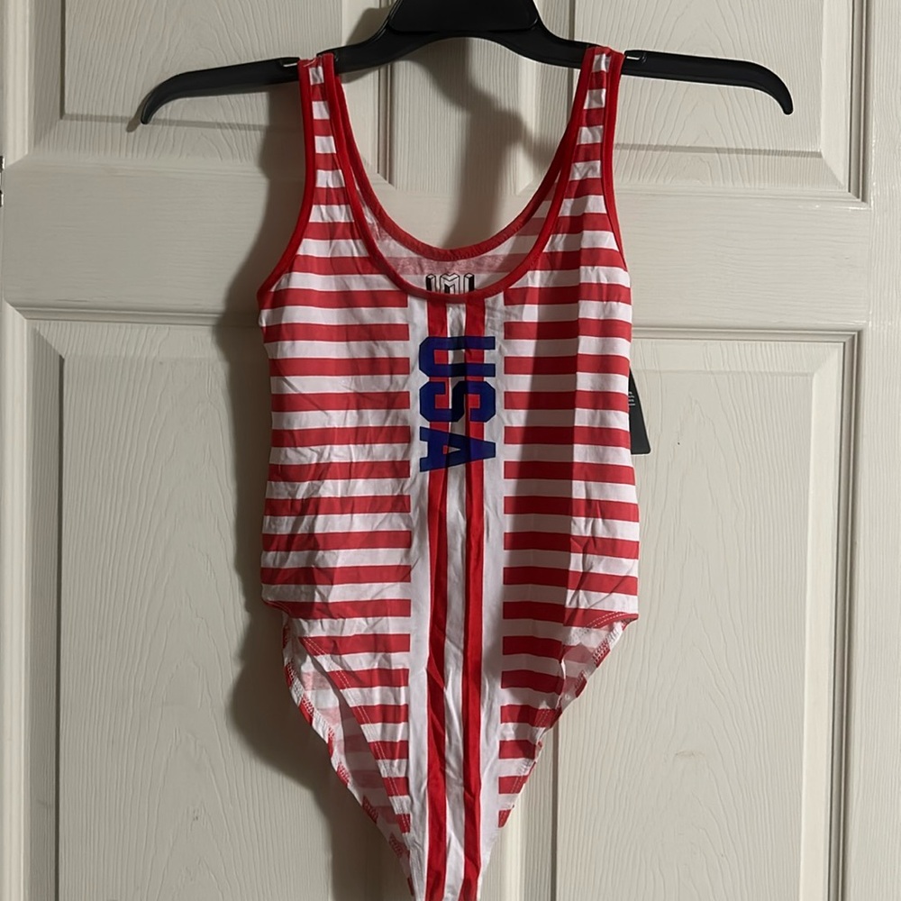 IML ISSAC MORRIS USA STRIPED BODYSUIT: RED/WHITE: NEW WITH TAGS: SIZE M